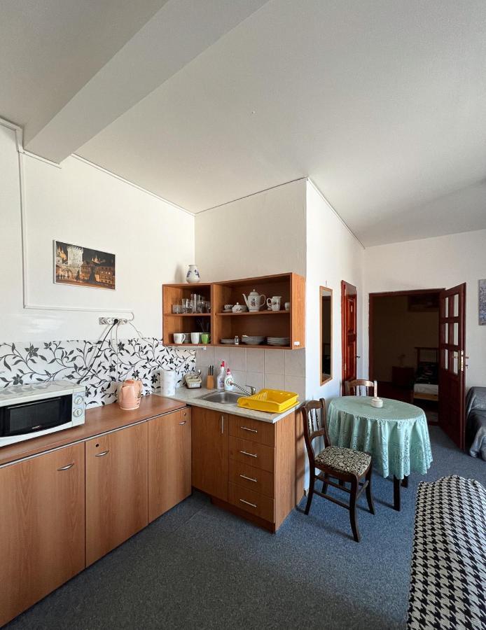 2- izbový APARTMÁN s kuchyňou KAJKA v PENZION TRSTENÁ Exterior foto